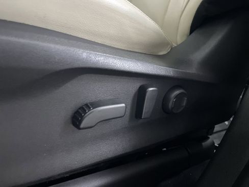 Used 2021 Subaru Ascent Limited w/ Technology Package image 13