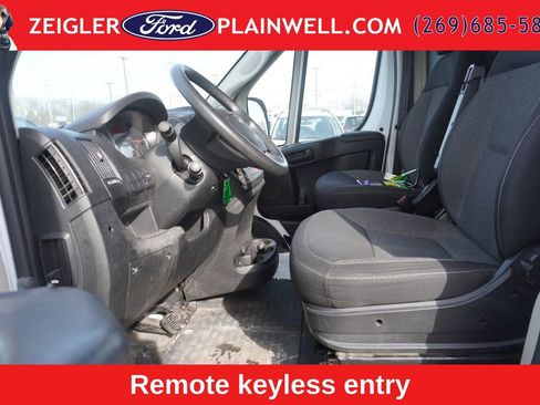 Used 2018 RAM ProMaster 2500 FWD image 9