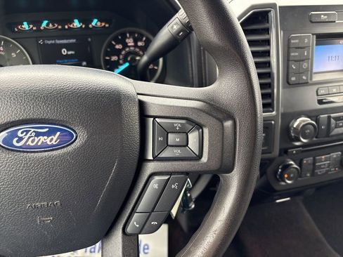 Used 2018 Ford F150 XLT w/ Trailer Tow Package image 38