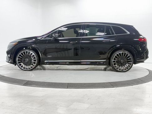 Certified 2023 Mercedes-Benz EQS 580 4MATIC SUV w/ Pinnacle Trim Package image 4