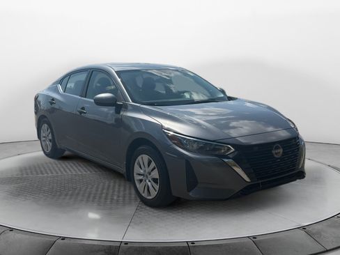 Certified 2024 Nissan Sentra S FWD image 1