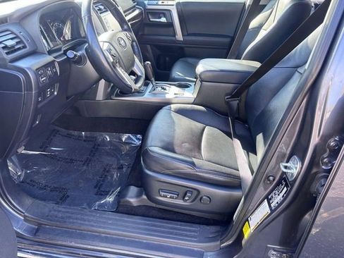 Used 2023 Toyota 4Runner Limited AWD/4WD image 10