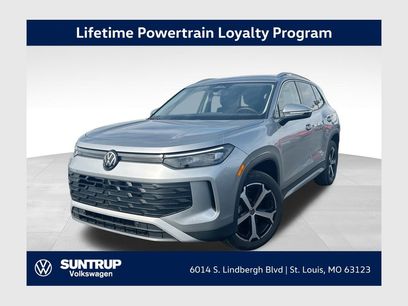 New 2025 Volkswagen Tiguan SE