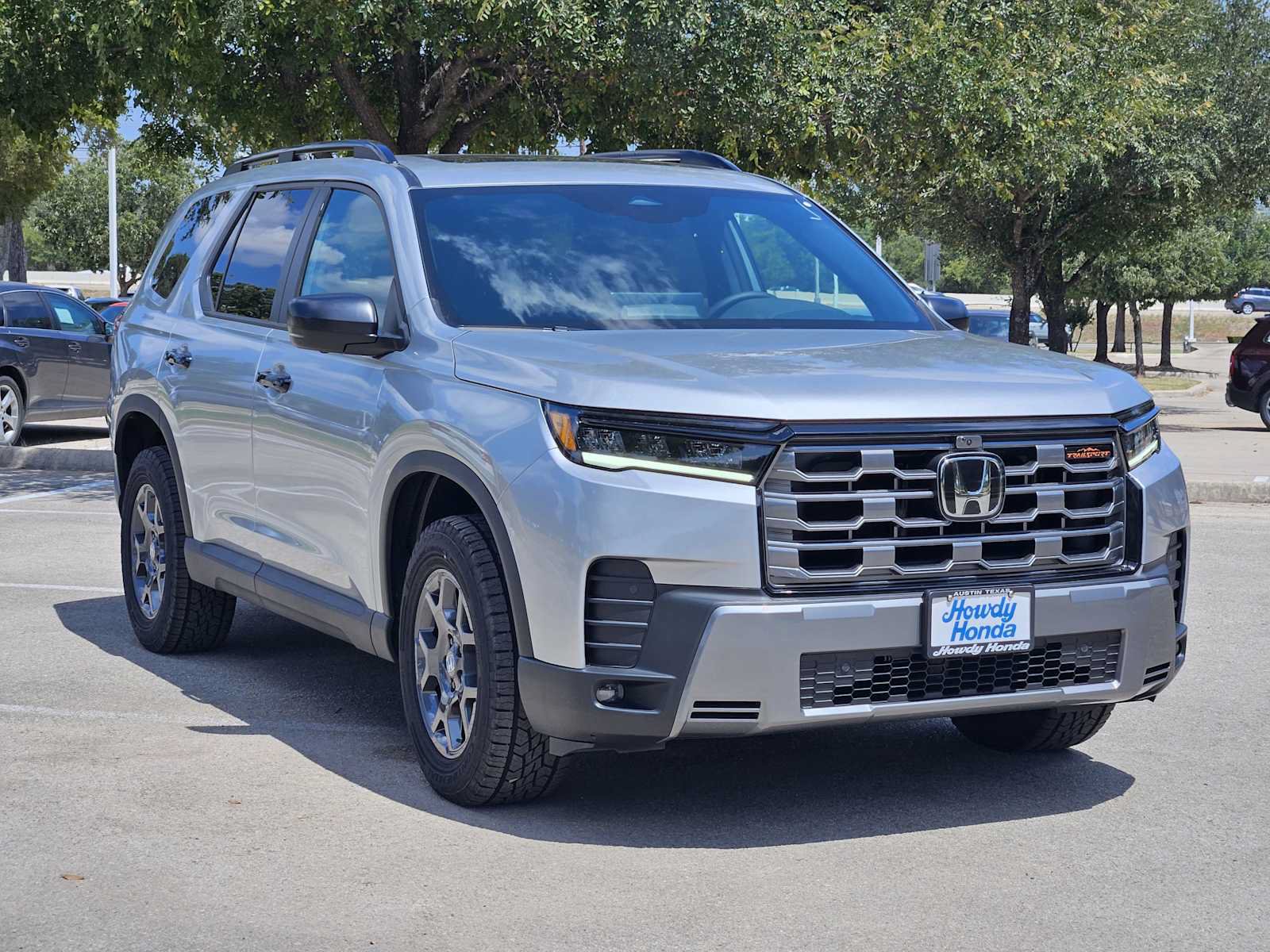 New 2026 Honda Pilot TrailSport image 3