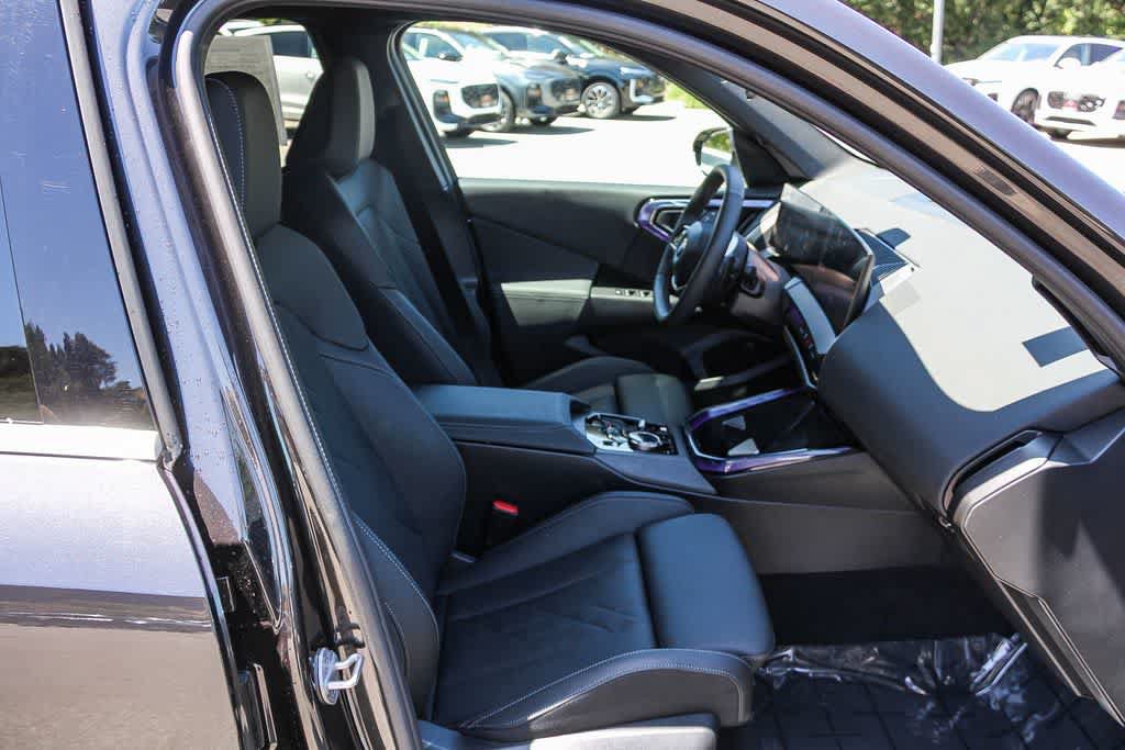 Used 2025 BMW X3 xDrive30i w/ Convenience Package AWD/4WD image 18
