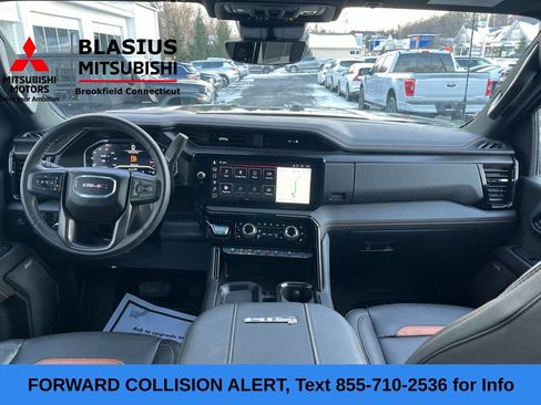 Used 2025 GMC Sierra 2500 AT4 w/ AT4 Premium Plus Package image 19