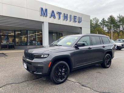 Used 2024 Jeep Grand Cherokee L Laredo