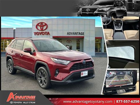 Used 2024 Toyota RAV4 XLE Premium image 1