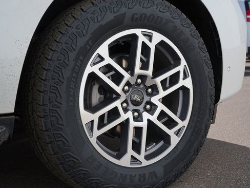 Used 2025 Ford Expedition Max Active image 33