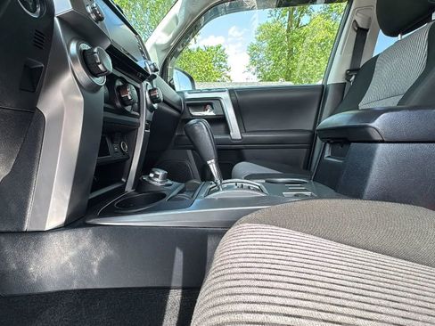 Used 2021 Toyota 4Runner SR5 AWD/4WD image 14