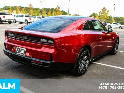 Used 2024 Dodge Charger R/T w/ Plus Group image 6