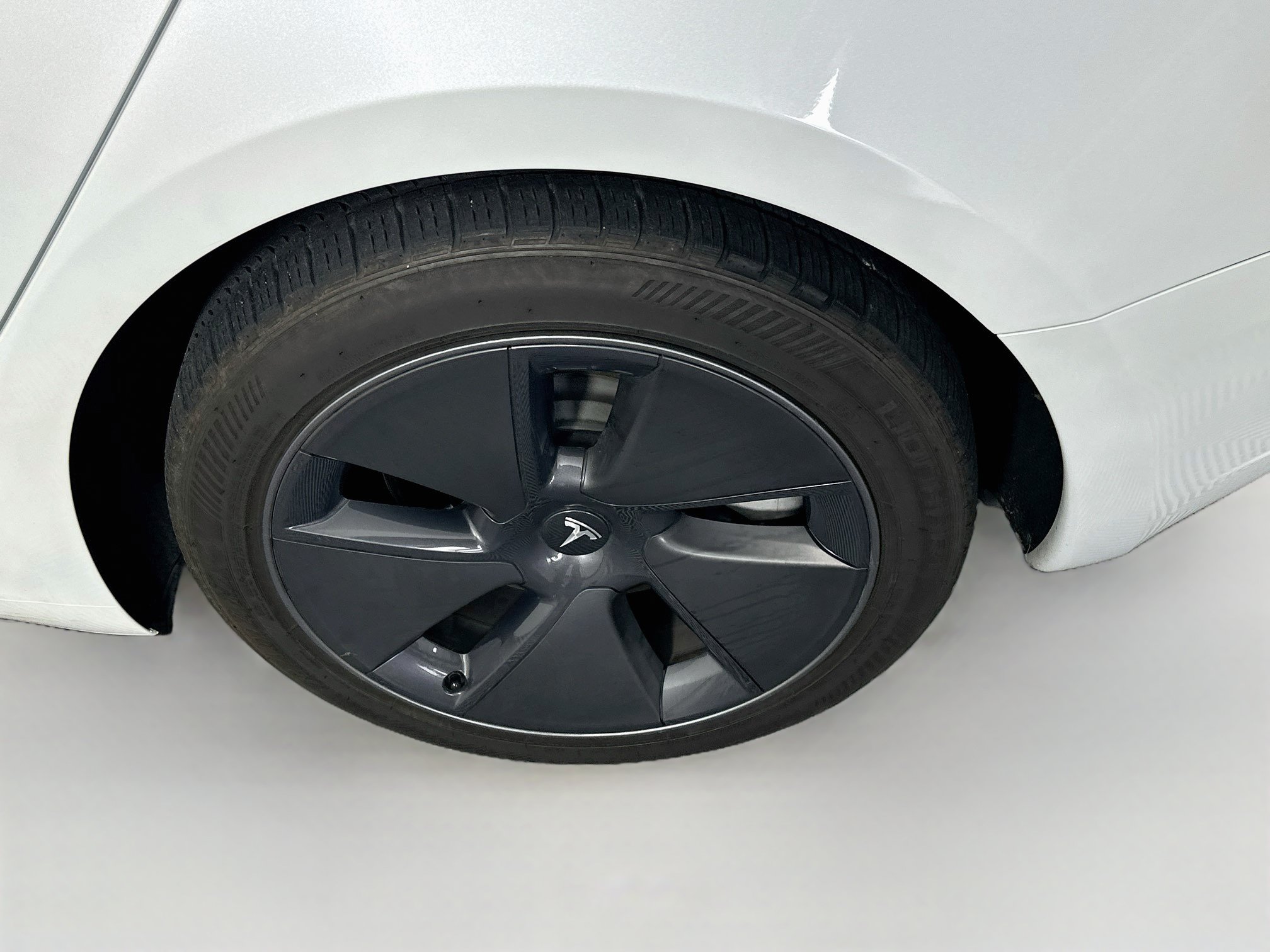 Used 2023 Tesla Model 3 Standard Range RWD image 11