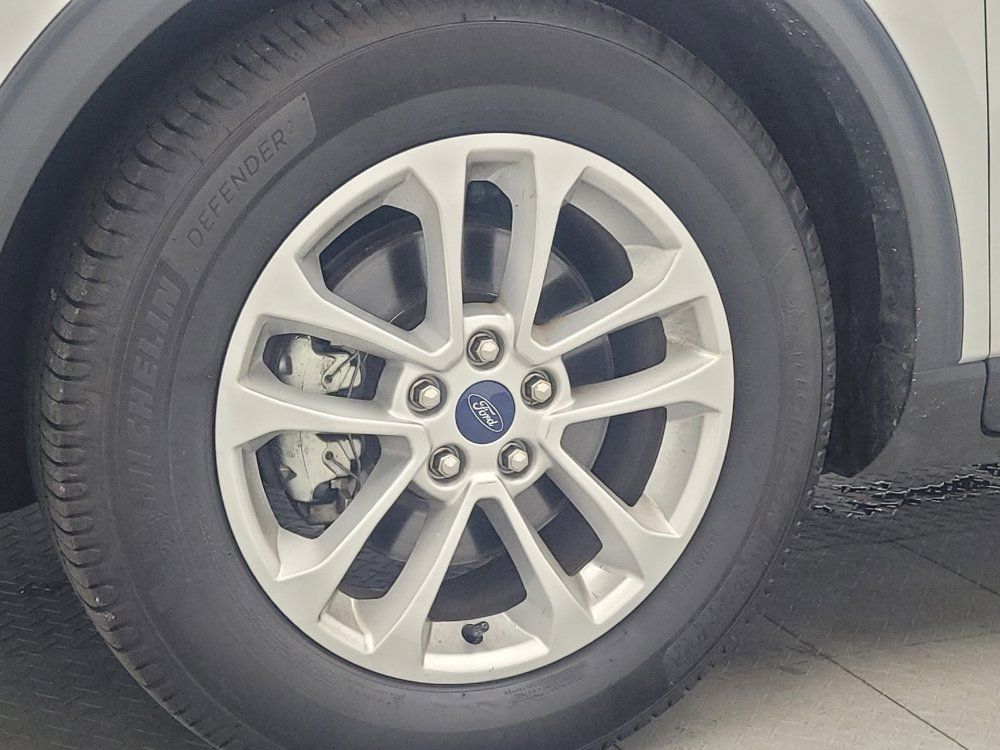 Used 2020 Ford Escape SE FWD image 31