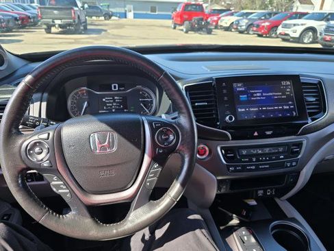 Used 2023 Honda Ridgeline RTL-E image 16