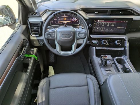 New 2026 GMC Sierra 1500 Denali AWD/4WD image 16