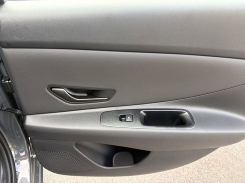 New 2026 Hyundai Elantra Sport FWD image 17
