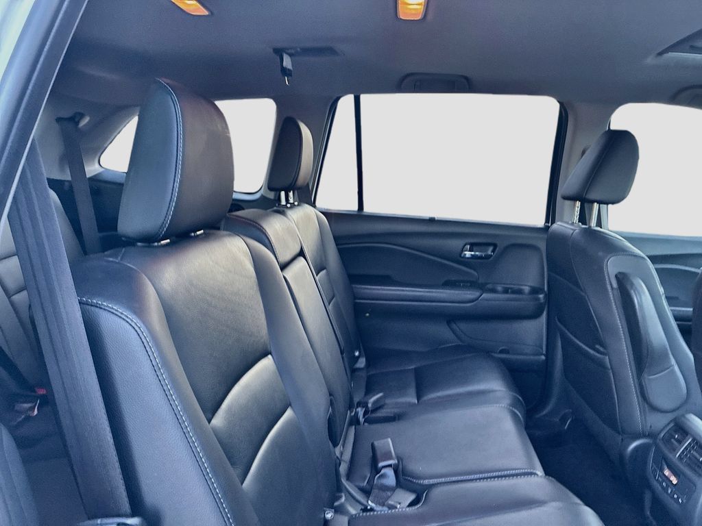 Used 2021 Honda Pilot EX-L image 26