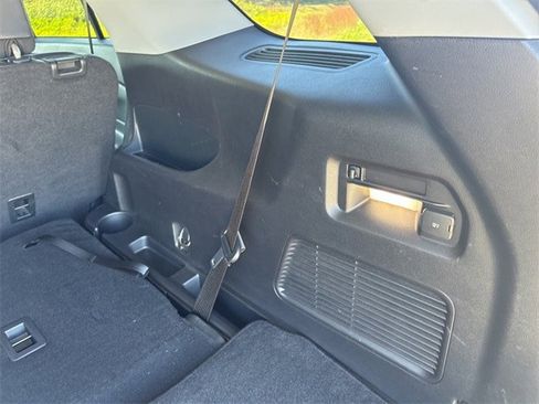 Used 2021 Ford Explorer XLT w/ Equipment Group 202A image 56