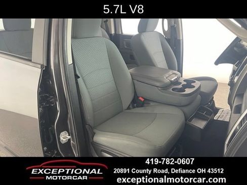 Used 2019 RAM 1500 Classic SLT AWD/4WD image 49