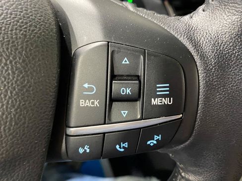 Used 2020 Ford Escape Titanium FWD image 17