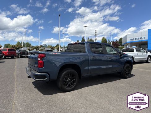 Used 2024 Chevrolet Silverado 1500 Custom AWD/4WD image 6