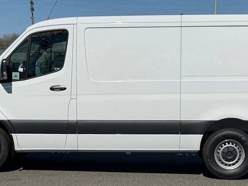 New 2026 Mercedes-Benz Sprinter 2500 image 8