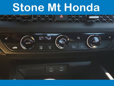 Used 2025 Honda Accord SE image 25
