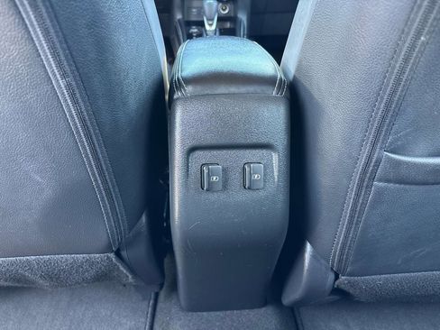 Certified 2023 Nissan Kicks SR w/ SR Premium Package FWD image 11