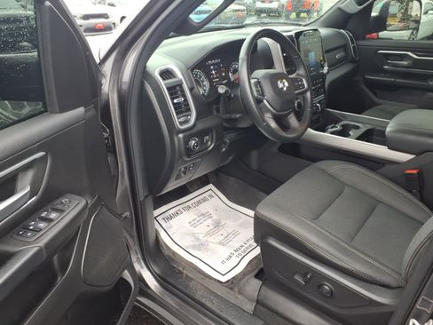 Used 2023 RAM 1500 Big Horn AWD/4WD image 10
