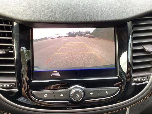 Used 2021 Chevrolet Trax LT w/ Premium Seat Package image 50