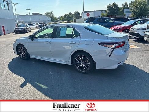 Certified 2024 Toyota Camry SE FWD image 14