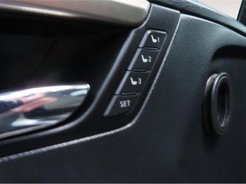 Used 2019 Lexus RX 450h AWD image 15