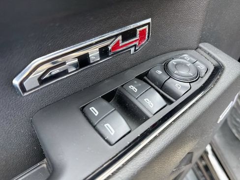 Used 2023 GMC Sierra 1500 AT4 w/ AT4 Preferred Package AWD/4WD image 13