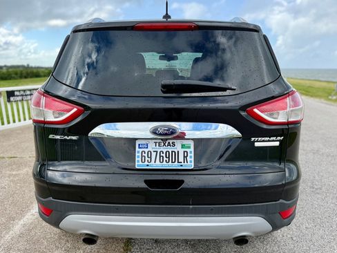 Used 2016 Ford Escape Titanium FWD image 6