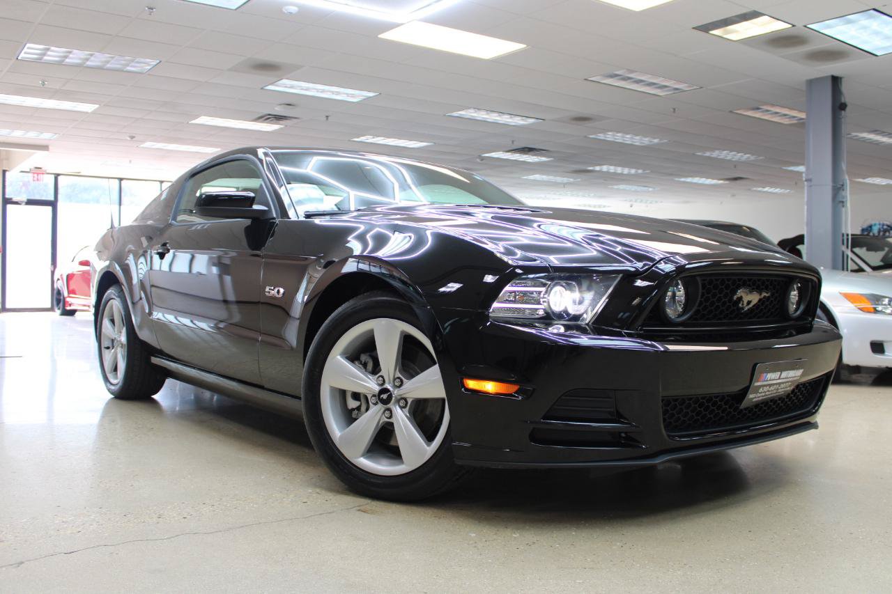 Used 2014 Ford Mustang GT w/ Equipment Group 301A RWD image 2