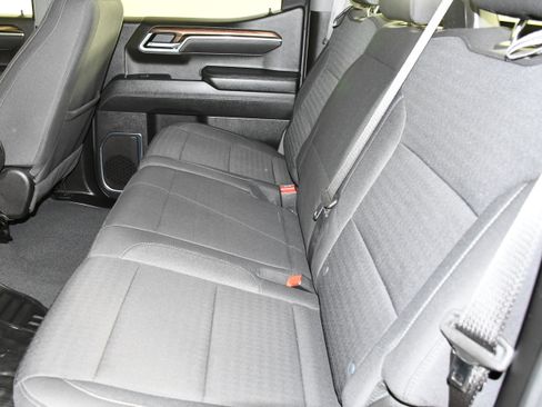 Used 2025 Chevrolet Silverado 1500 LT image 50