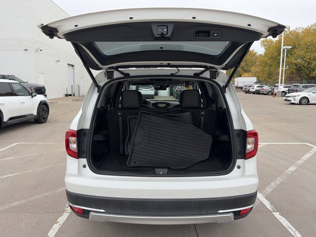 Used 2020 Honda Pilot Elite image 34