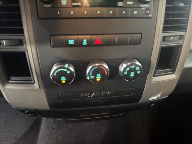 Used 2012 RAM 1500 Express RWD image 3