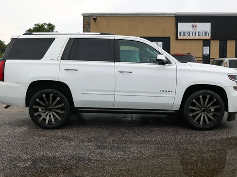 Used 2015 Chevrolet Tahoe LTZ RWD image 9