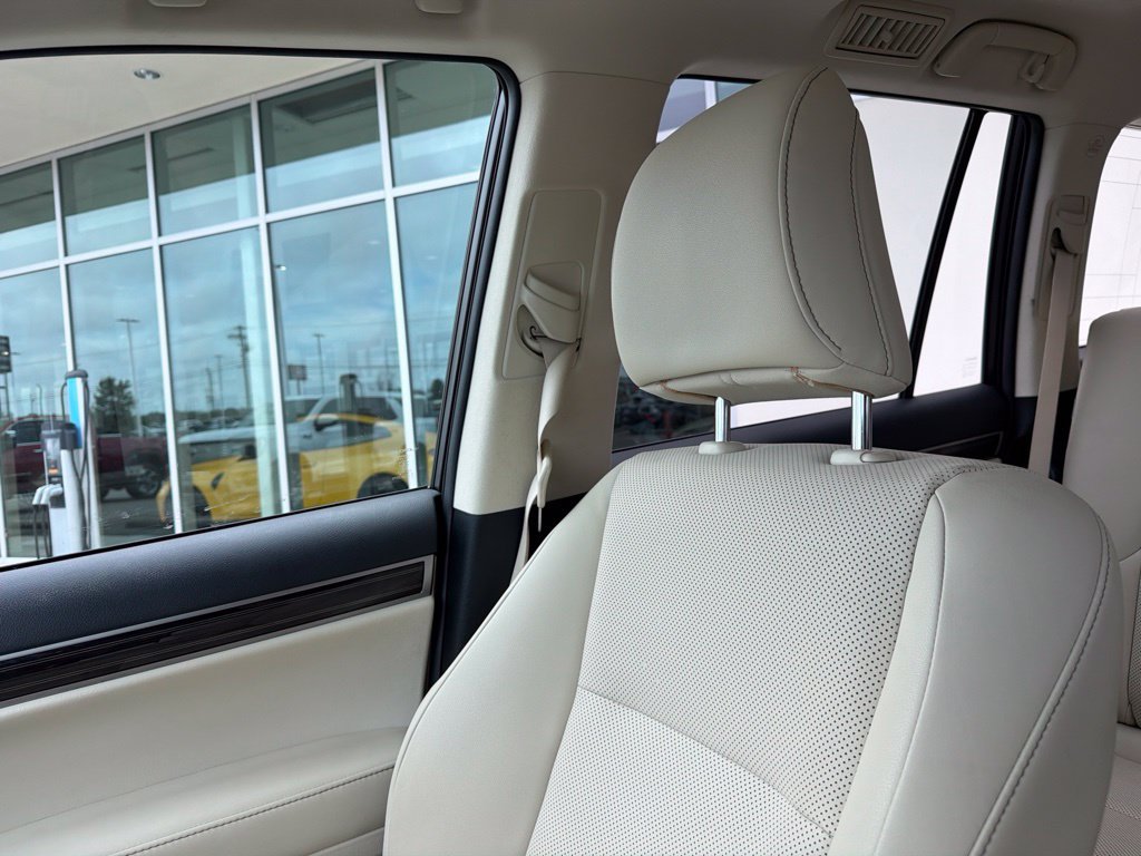 Used 2023 Lexus GX 460 Premium AWD/4WD image 24