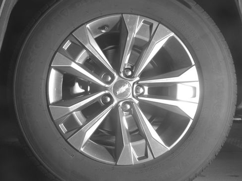 Used 2025 Chevrolet Equinox LT image 14