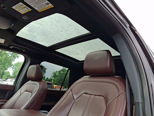 Used 2024 Ford Expedition Max Limited AWD/4WD image 16
