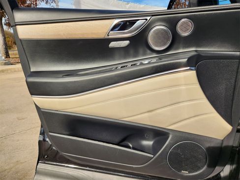 Used 2022 Genesis GV80 2.5T w/ Prestige Package 04 image 16