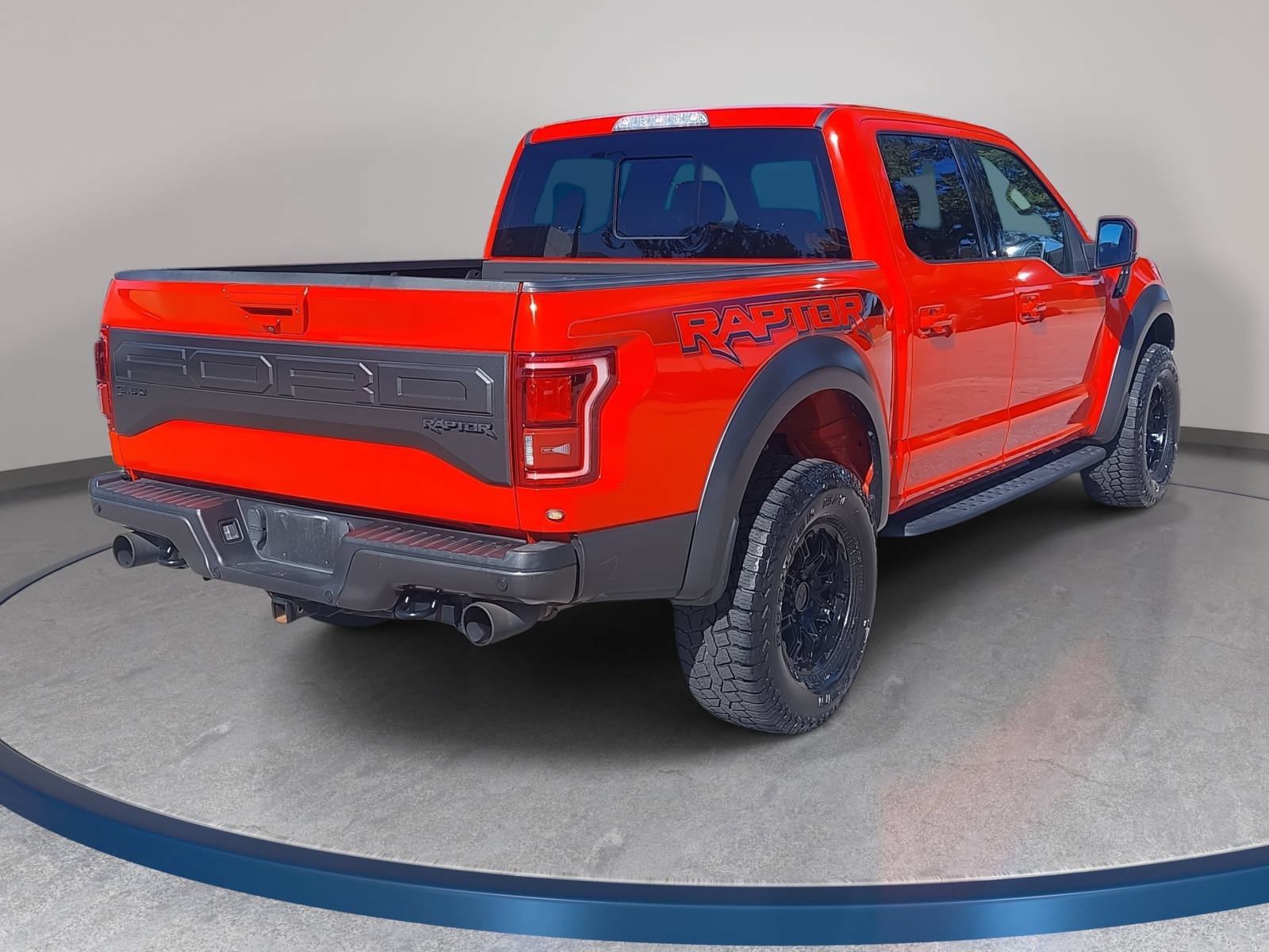 Used 2018 Ford F150 Raptor w/ Equipment Group 802A Luxury AWD/4WD image 5
