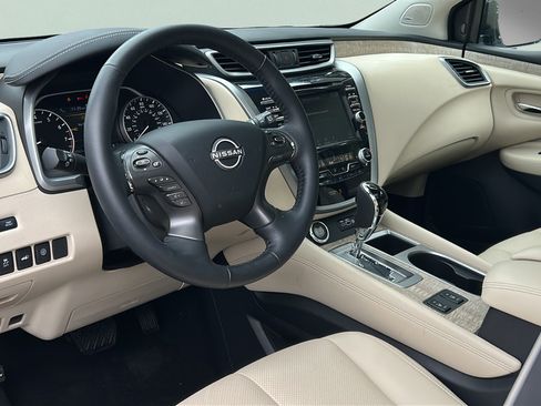 Used 2024 Nissan Murano SL FWD image 15