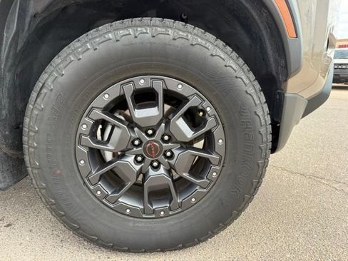 Used 2023 Nissan Frontier Pro-X w/ Pro-X Premium Package RWD image 40