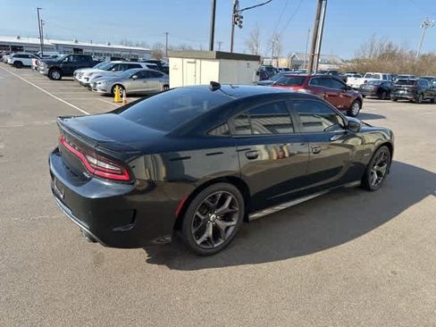 Used 2018 Dodge Charger R/T w/ Plus Group image 20