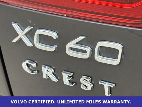 Certified 2025 Volvo XC60 B5 Plus AWD/4WD image 12