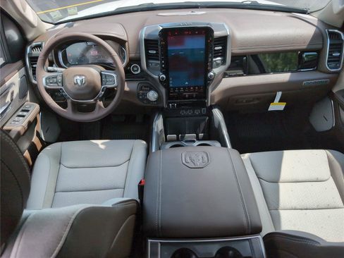 New 2026 RAM 1500 Laramie AWD/4WD image 35