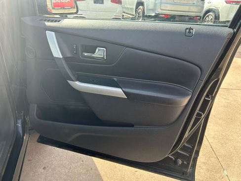 Used 2011 Ford Edge Limited w/ 302A Rapid Spec Order Code image 18